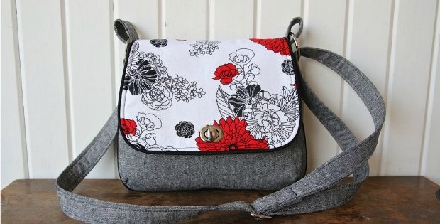 Mini Messenger Bag - free sewing pattern. One of my favorite bags. Great size, looks great, love the piping, and of coursse, it's a free sewing pattern too.