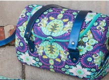 Bag sewing pattern in 3 different sizes. I love this bowling-style bag. Great shape, strap options, not fussy but perfect for great fabrics. Highly recommend this bag pattern.