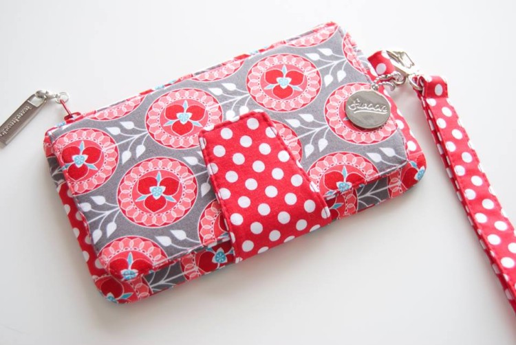 Pearl Wallet sew-along video - Sew Modern Bags
