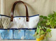 Free sewing pattern. Garden or craft tote bag. Simple to make and even shows how you can dye your own fabric too.