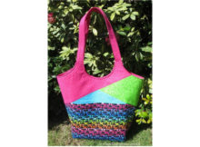 Here's the Stand Up & Tote Notice tote bag. This awesome pattern gives you the flexibility to make your tote bag in three sizes, large, medium or small, each of which is a nice and quick sew.