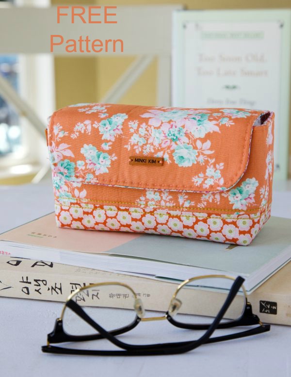 Back to school stationery pouch FREE sewing pattern