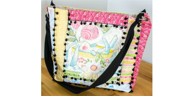 Quilt As You Go Tote Bag With Pom Poms FREE sewing tutorial - Sew Modern Bags