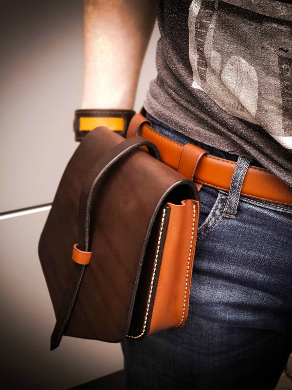 Unisex Leather Belt Bag