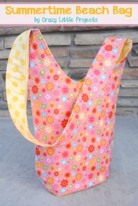Summertime Beach Bag Tote FREE sewing tutorial - Sew Modern Bags