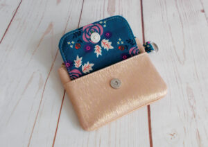 Flap coin purse - Sew Modern Bags