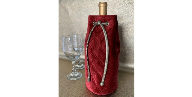Whitney Wine Tote Gift Bag sewing pattern - Sew Modern Bags