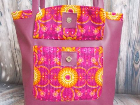 Happy Shopper Tote Bag - Sew Modern Bags