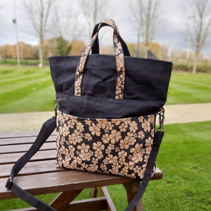 Lined Canvas Tote Bag free pattern Sew Modern Bags