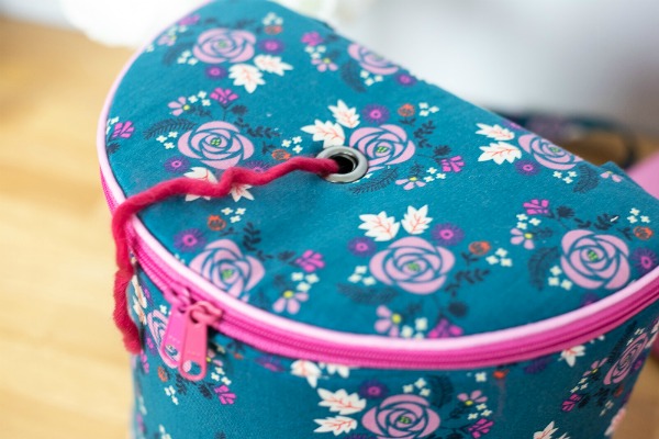 Sew A Yarn Project Bag FREE sewing pattern