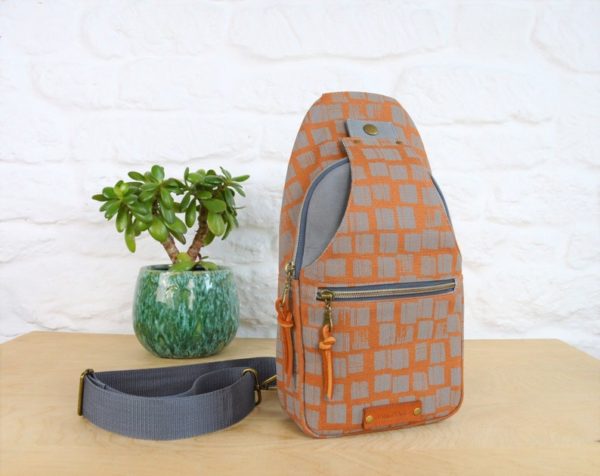 Retro Style Sling Bag sewing pattern