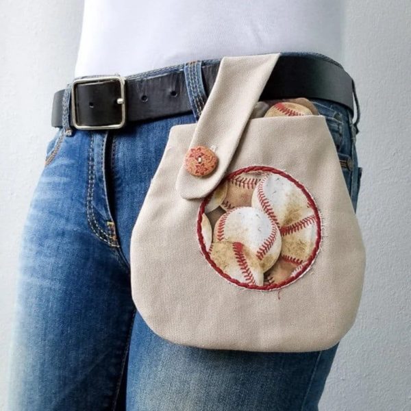 Belt Bag (2 sizes) with FREE Mini Pouch (with video) sewing pattern
