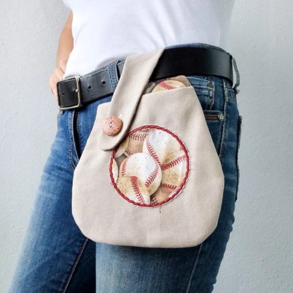 Belt Bag (2 sizes) with FREE Mini Pouch (with video) sewing pattern