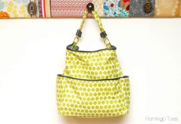 Easy DIY Pocket Tote Bag FREE sewing tutorial - Sew Modern Bags
