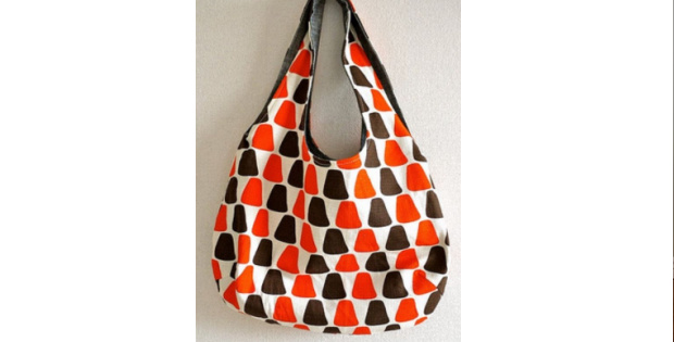 FREE Reversible Hobo Bag Patterns (12 designs)