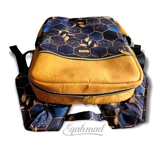 Teekay Unisex Backpack sewing pattern (2 sizes + videos)