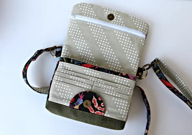 Clarendon Crossbody Wallet (+video) - Sew Modern Bags