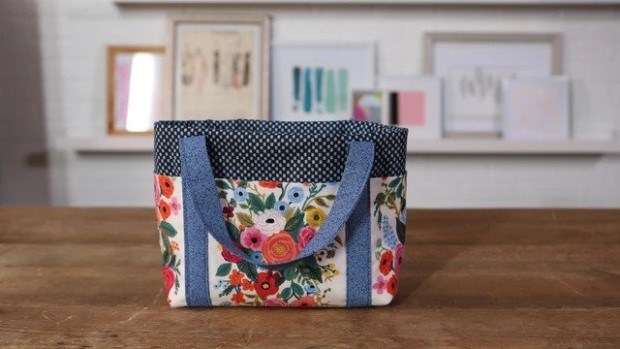 Six Pocket Tote Bag FREE sewing pattern - Sew Modern Bags