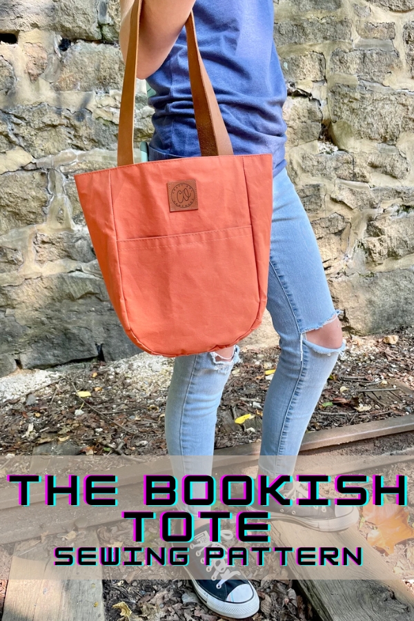 The Bookish Tote Bag sewing pattern (2 sizes)