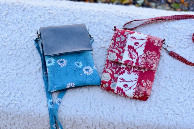 Mini Messenger Phone Bag FREE sewing pattern (2 versions with video ...