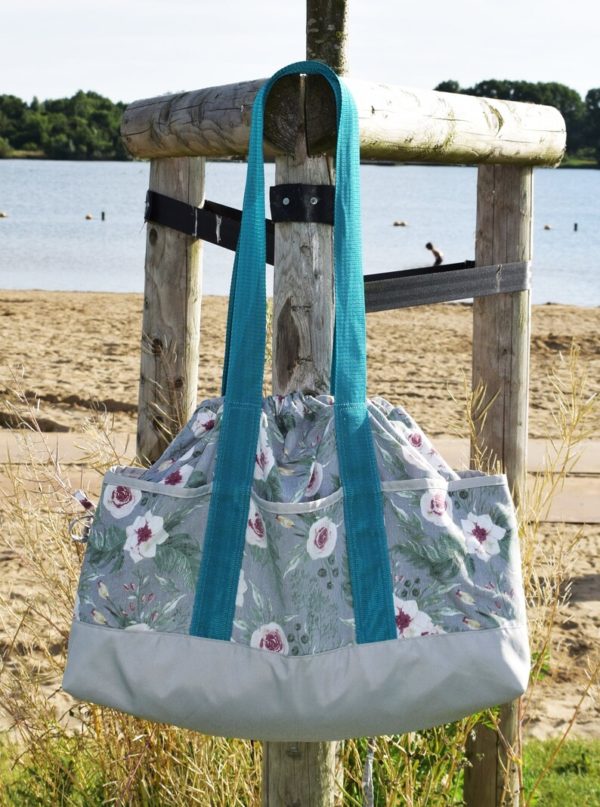 Ora - Large Tote/Beach Bag with Wristlet Wallet sewing pattern