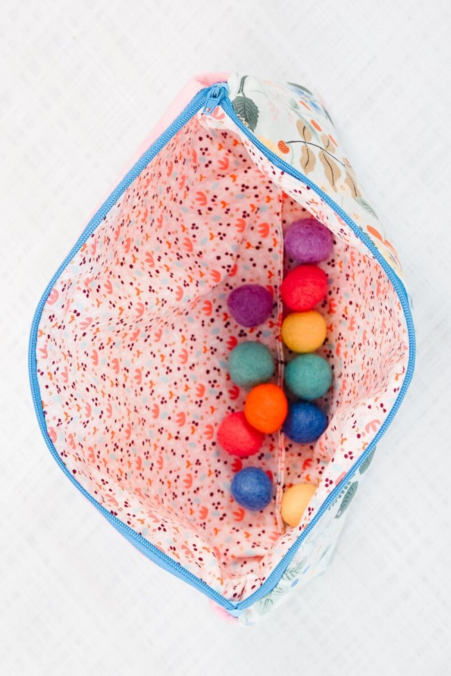 Curved Top Zipper Pouch Sew Modern Bags