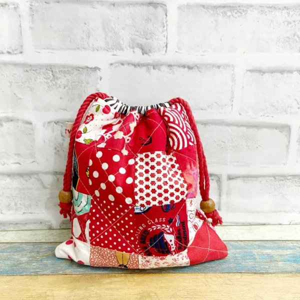 Patchwork Drawstring Bag FREE sewing pattern