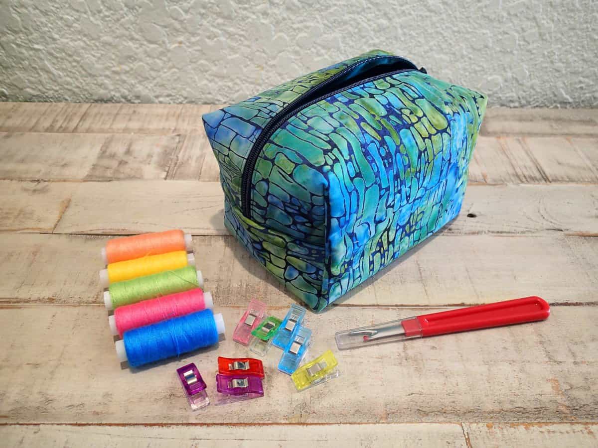 Guernsey Zipper Pouch (3 sizes)